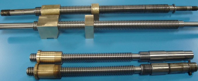 Trapezoid thread Spindle and nut