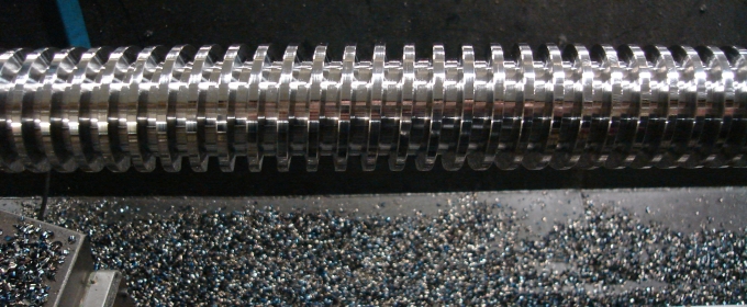 Trapezoidal threaded spindle
